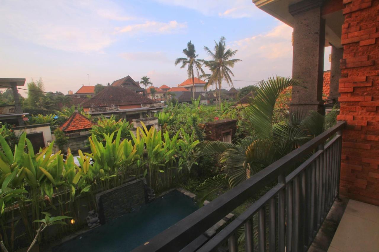 The Suci Sari Ubud Villa Exterior photo